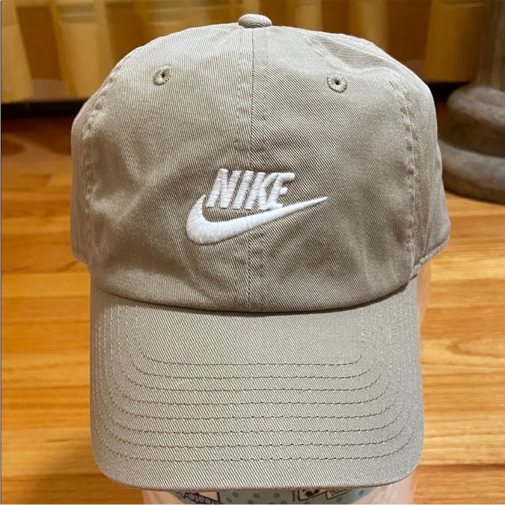 Nike Club Cap Hat Size Medium/Large Beige Unisex - Picture 7 of 7